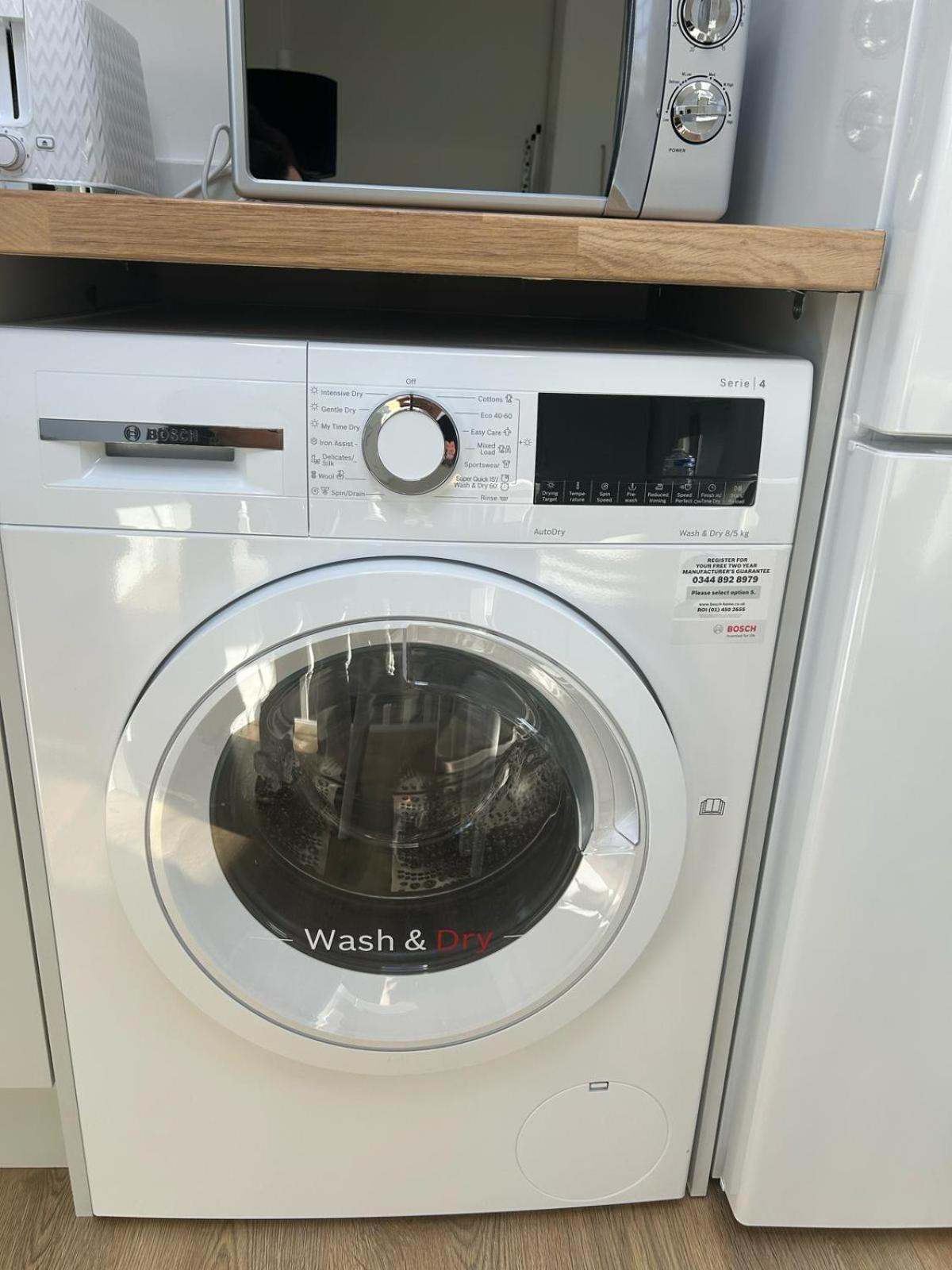 2 Bedroom Flat Pimlico Londra